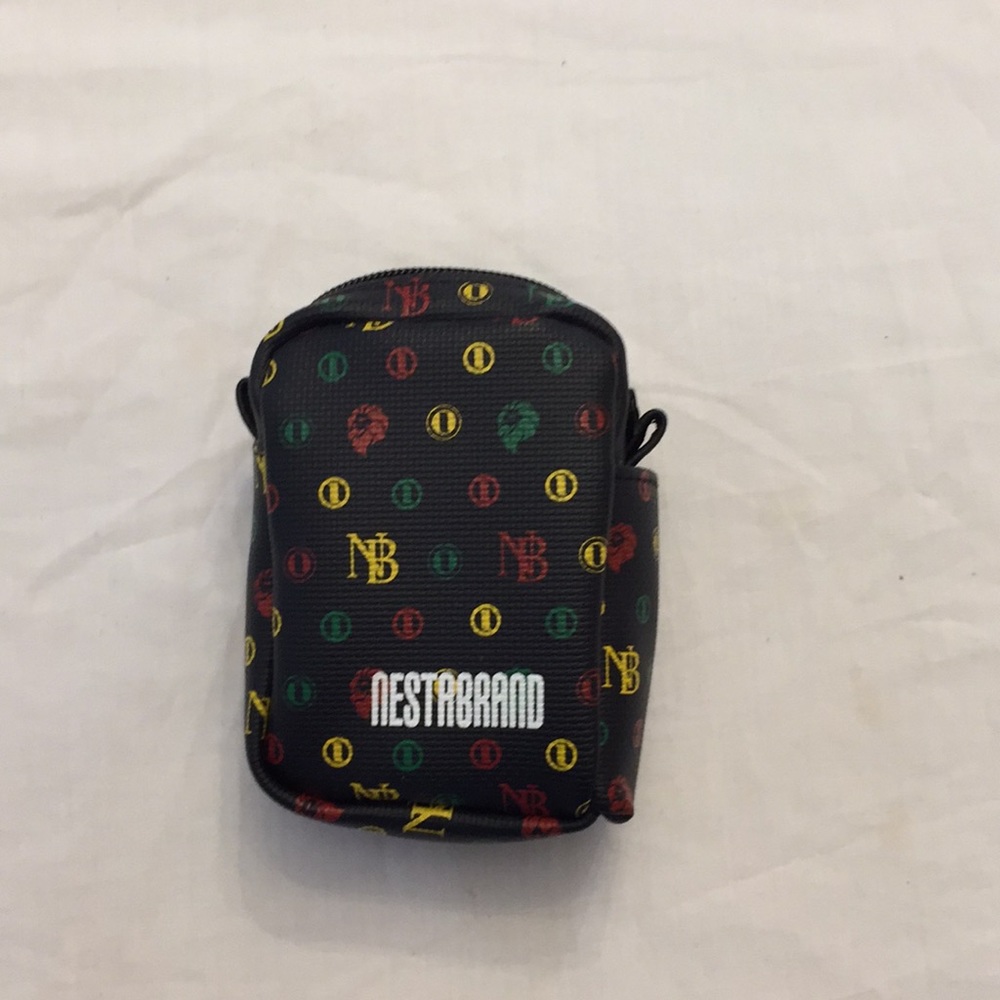 Nestabrand purse wallet